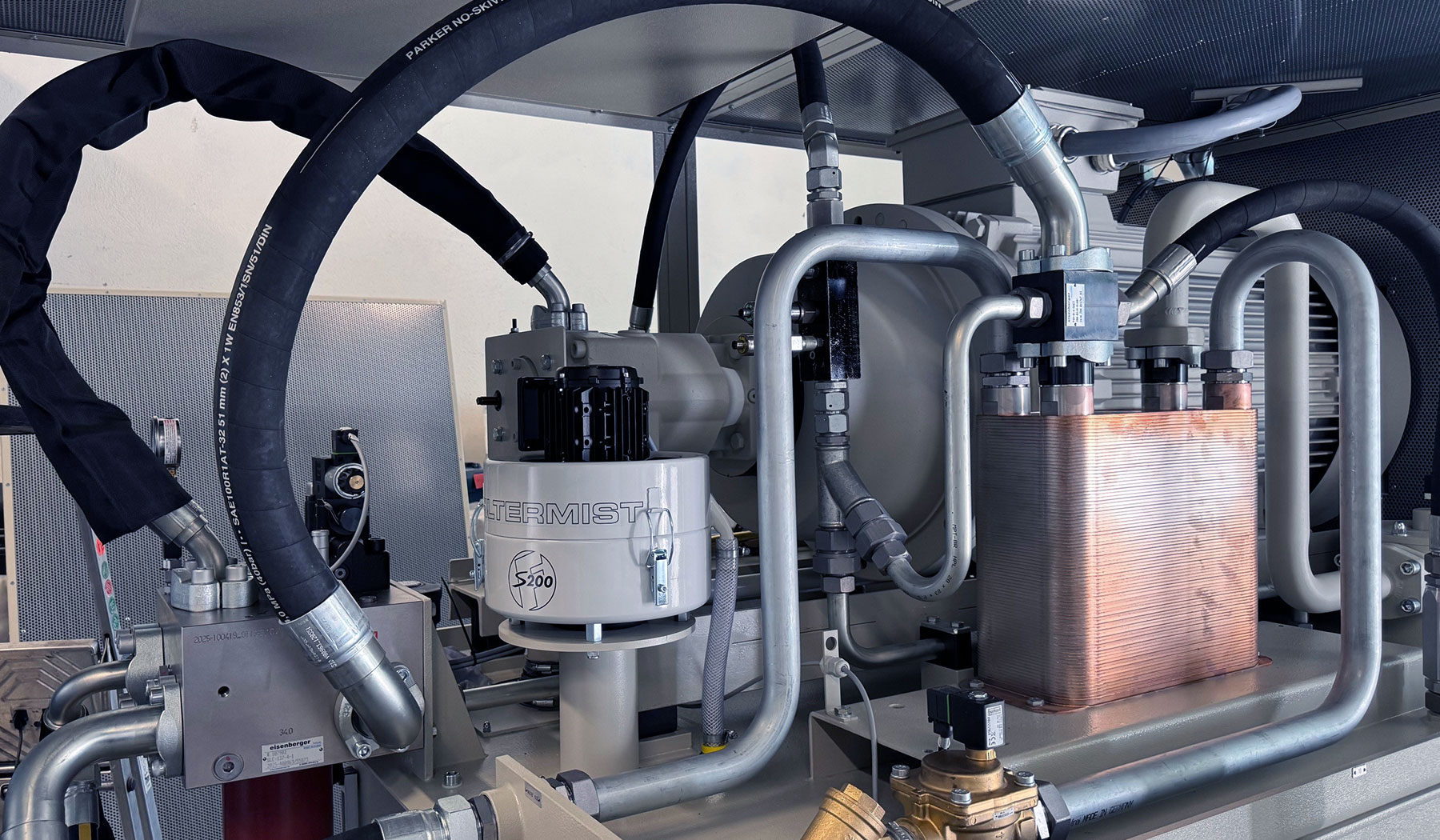 eisenberger Header Beratung Ausschnitt Hydraulikaggregat